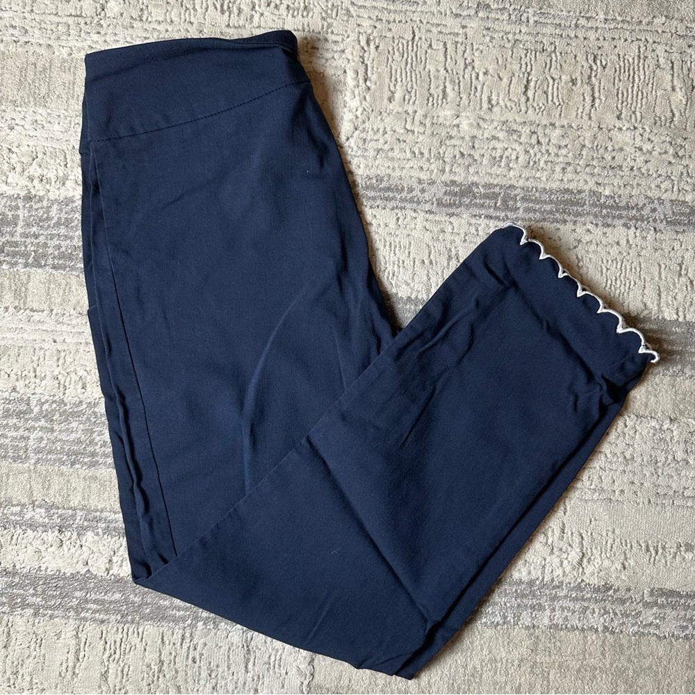 Van Heusen Navy Stretch Pants Women’s Size M Scalloped Hem, Pull-On Style